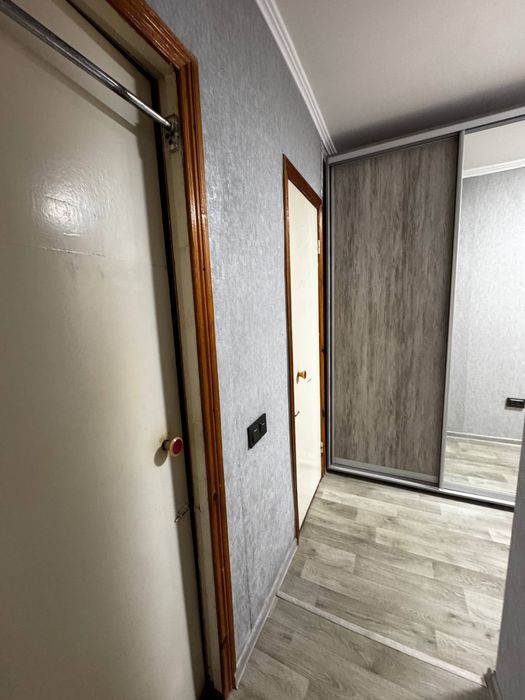 Продаж 2к квартири Хортицький б. Будівельників