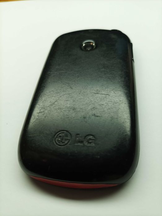 продам смартфон LG
