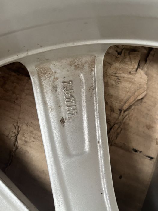 Kolo zapas Vw Passat b8 Golf  3AA 601 025 R