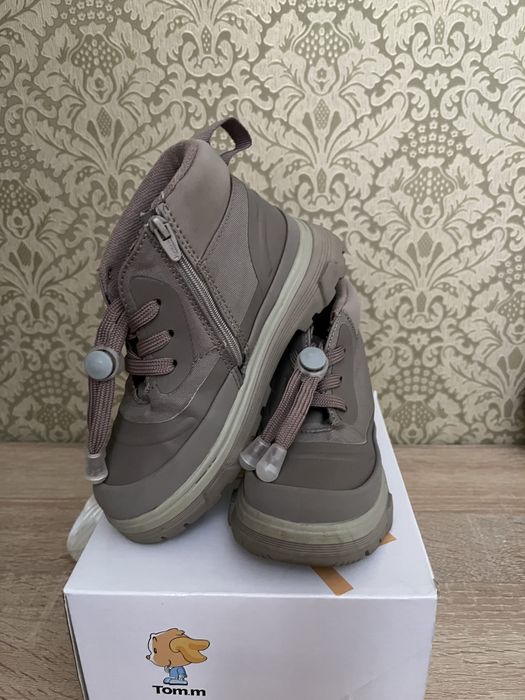 Ботинки від zara 27