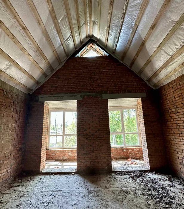 Цегляний новий таунхаус, автономне газове опалення. Дмитро