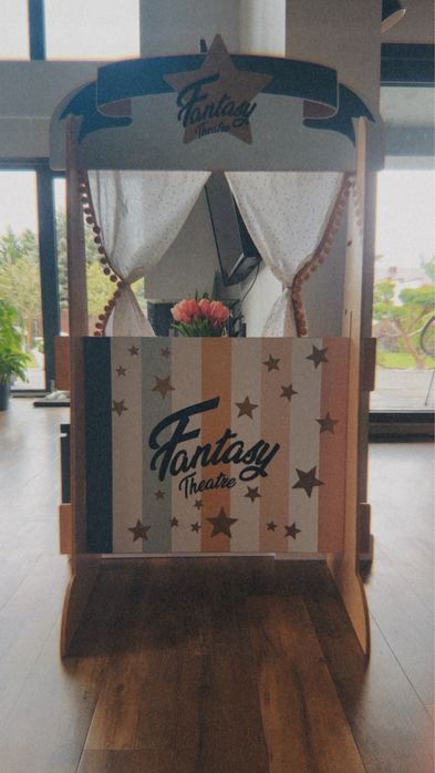 Teatrzyk w stylu retro