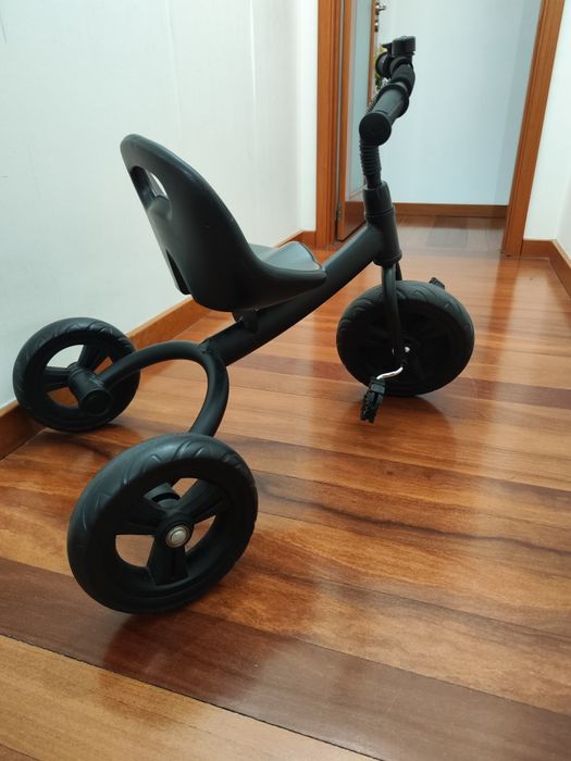 Triciclo Criança