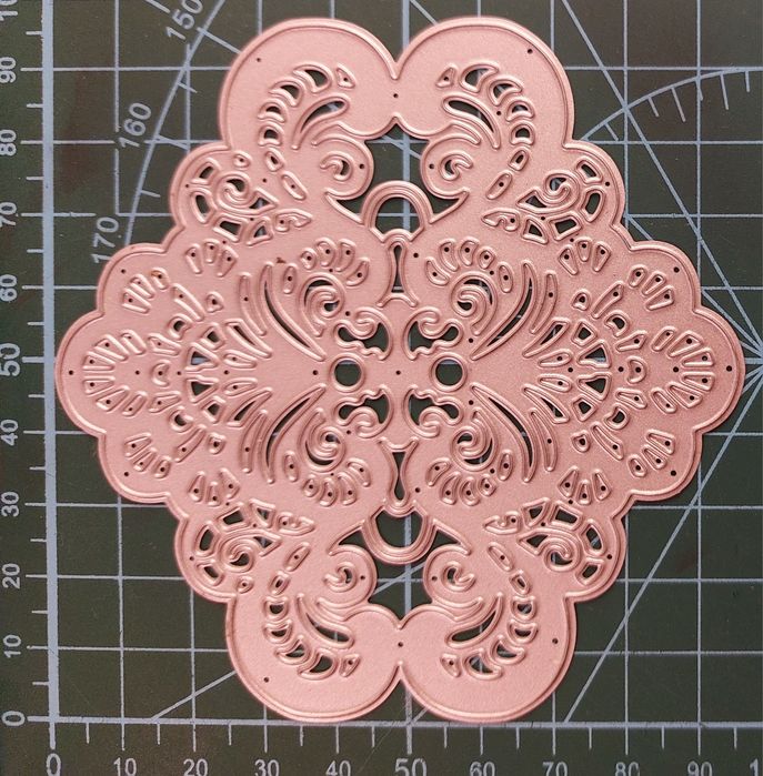 2134. Wykrojnik serwetka scrapbooking