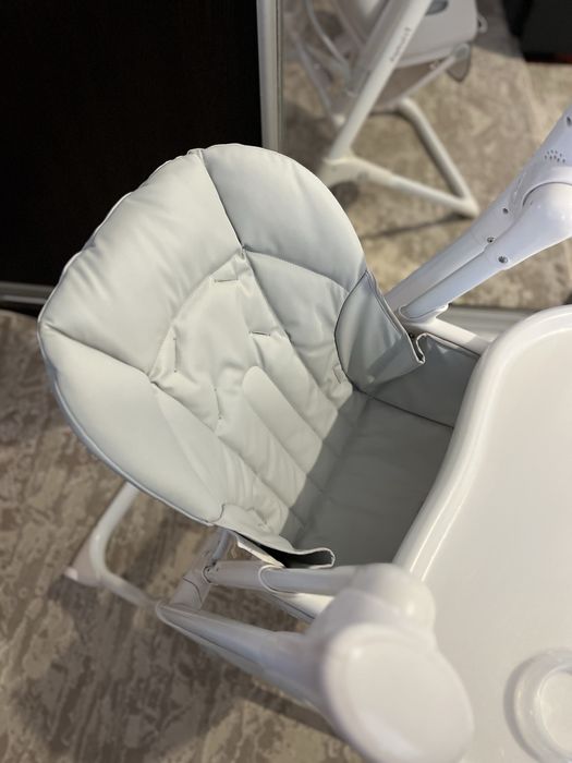 Продам стільчик для годування - гойдалка