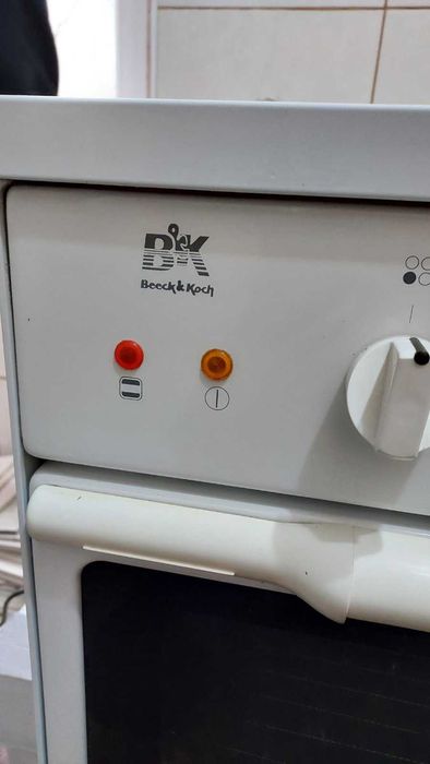 Електроплита стеклокерамічна