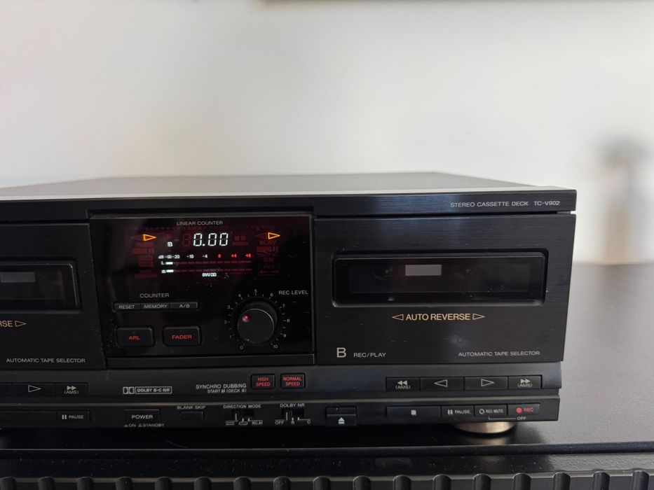 Magnetofon Sony TC-V902