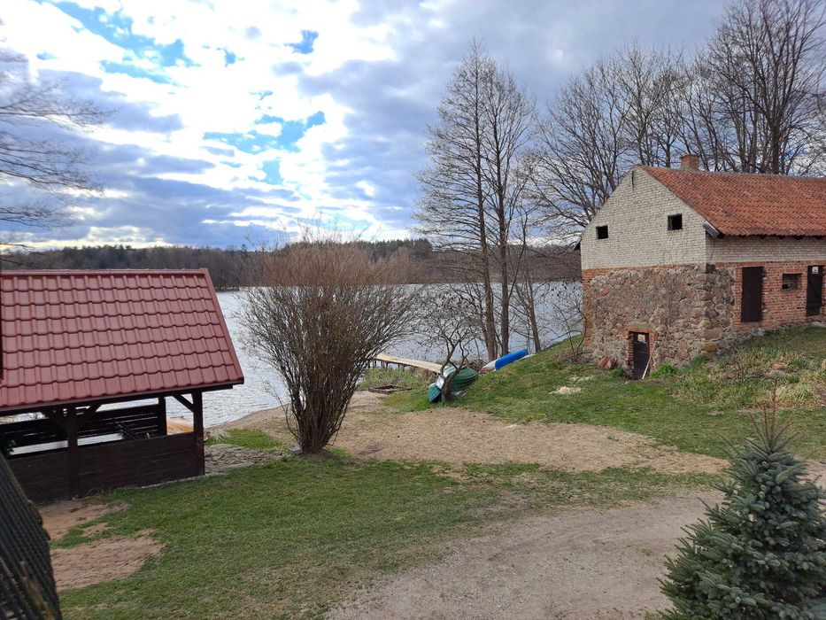 Agroturystyka Mazury nad samym jeziorem, Domki  w Bałowie