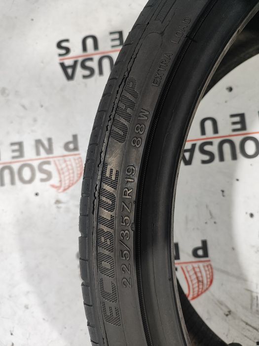 2 pneus semi novos 225-35ZR19 Superia - Oferta dos Portes