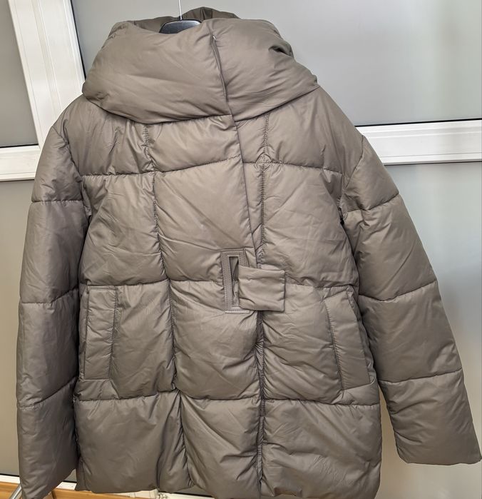 Куртка кольору хакі, розмір L