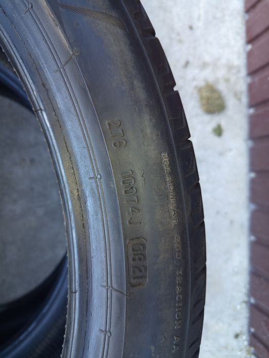 2szt opon Bridgestone 285/35 R 22