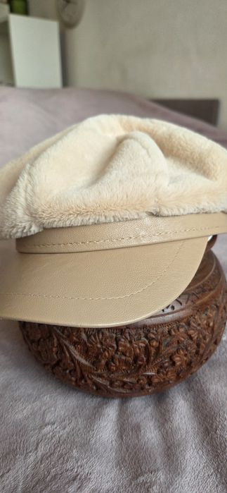 Damska czapka z daszkiem kaszkiet