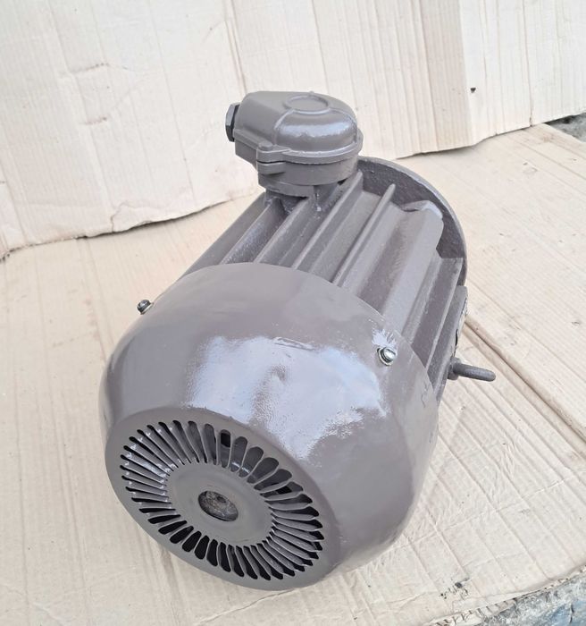 Двигун АО 42-4 220/380 в 3 кВт 1400 ОБ/хв (Электродвигатель, Двигатель