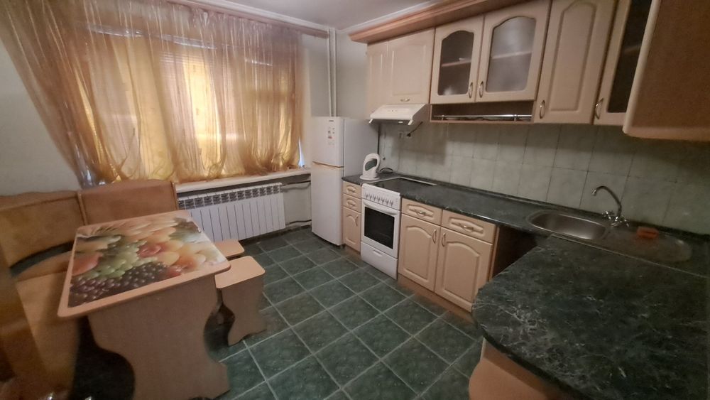 Продаж 1 кімн з меблями(під оренду)  в центрі біля швейної фабрики