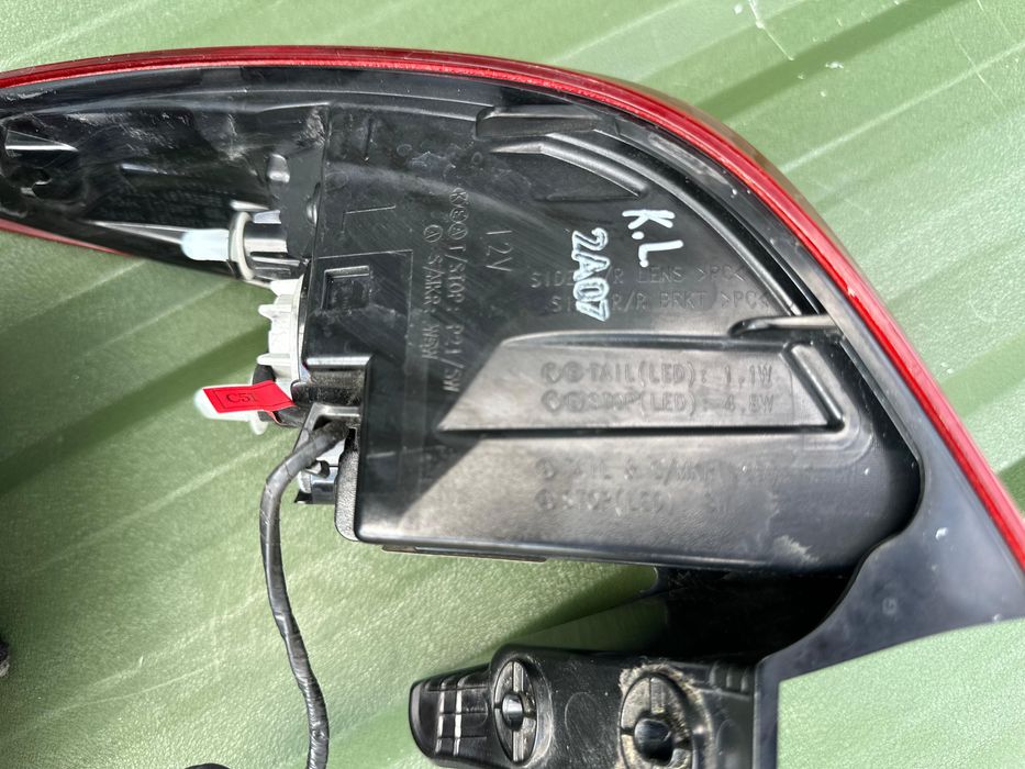 Стоп задній правий хюндай кона 64 кВт 2022 ліхтар задній правий Hyundai Kona electric Facelift OS 92402J9600 фонарь задний заднего хода кона електрик