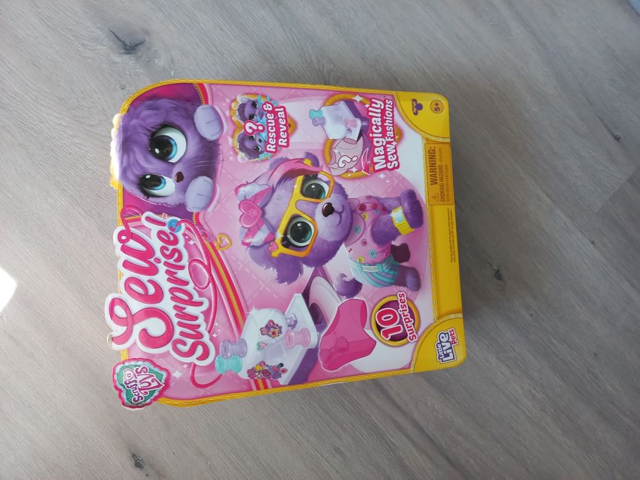 Грумінг салон та швейна машинка little live pets Scruff-a-Luvs