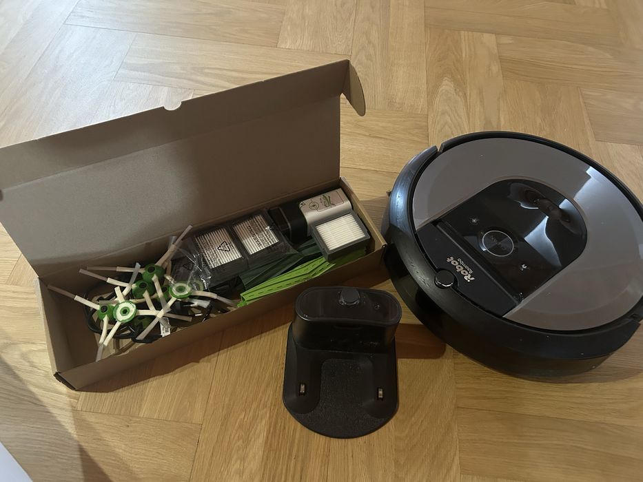 iRobot roomba i7
