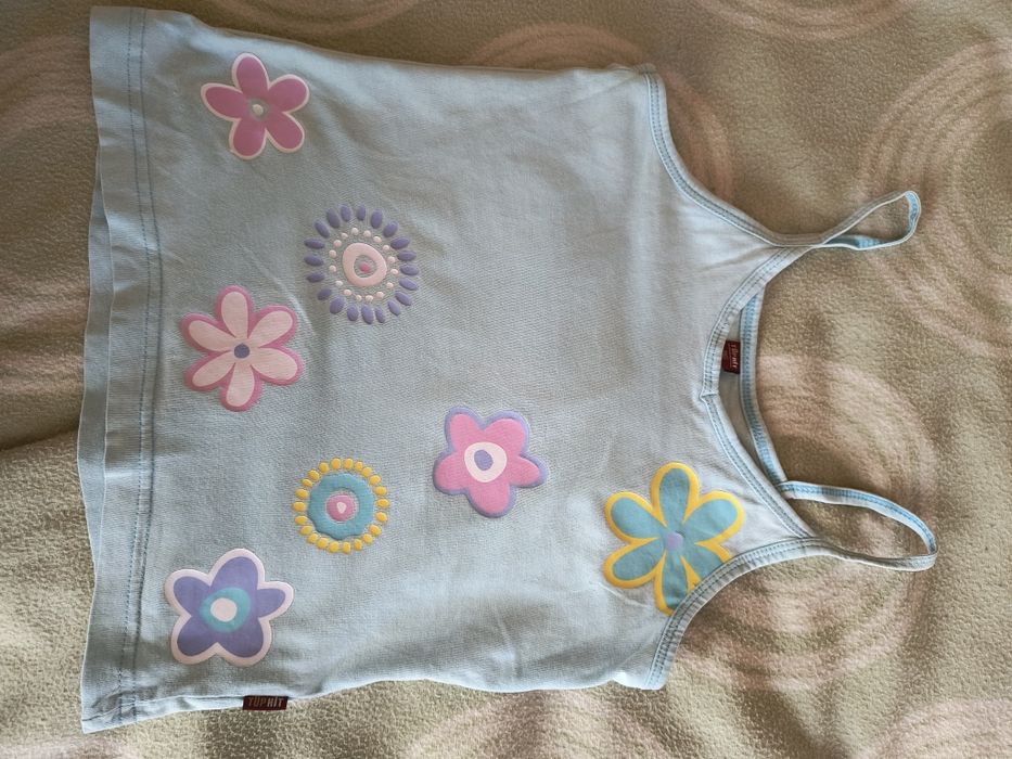 Bluzka na ramiączkach