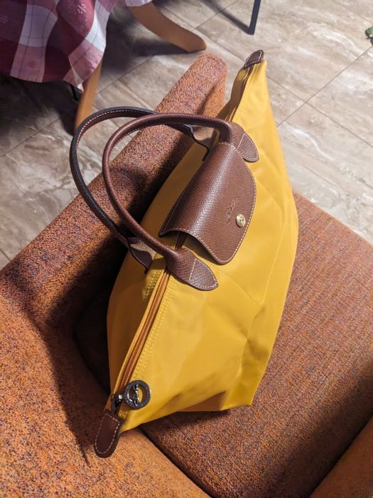 Ogłoszenie do 8.5 Longchamp.Nowa. orginalna. Rozmiar średni.