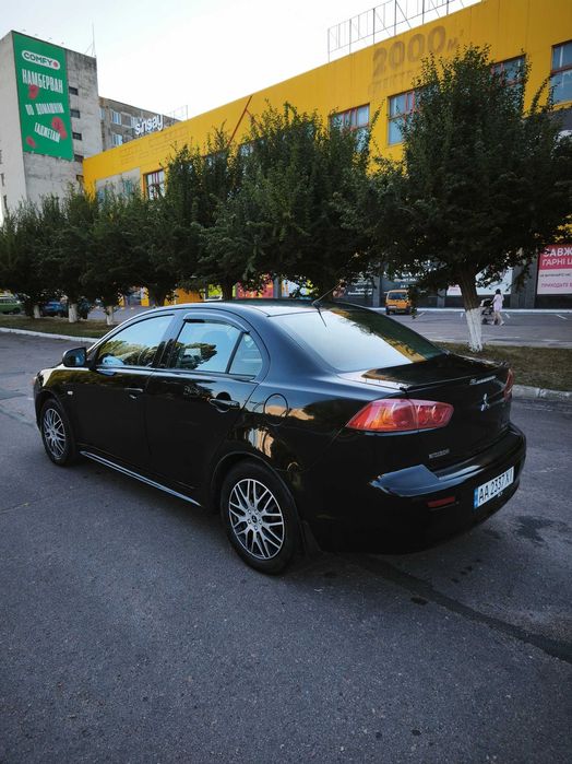 Mitsubishi Lancer 10