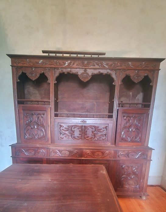 Móvel Louceiro em madeira maciça