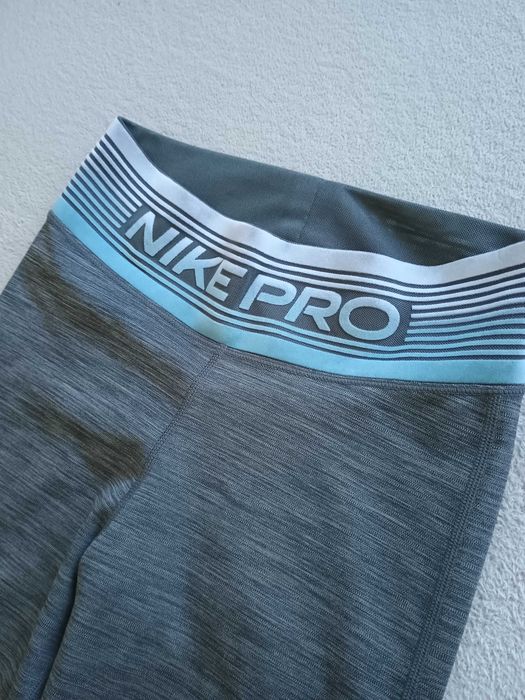 Damskie legginsy treningowe Nike PRO CJ3713.068 - rozmiar S, szare