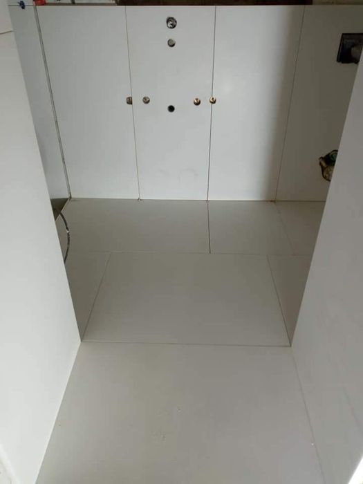 Pedreiro e ladrilhador