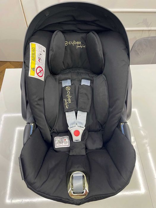 Fotelik samochodowy Cloud Z Wings by Jeremy Scott. Adaptery Gratis!