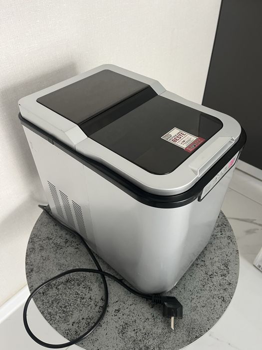 Ледогенератор Clatronic EWB 3526 с коробкой / произв. Германия