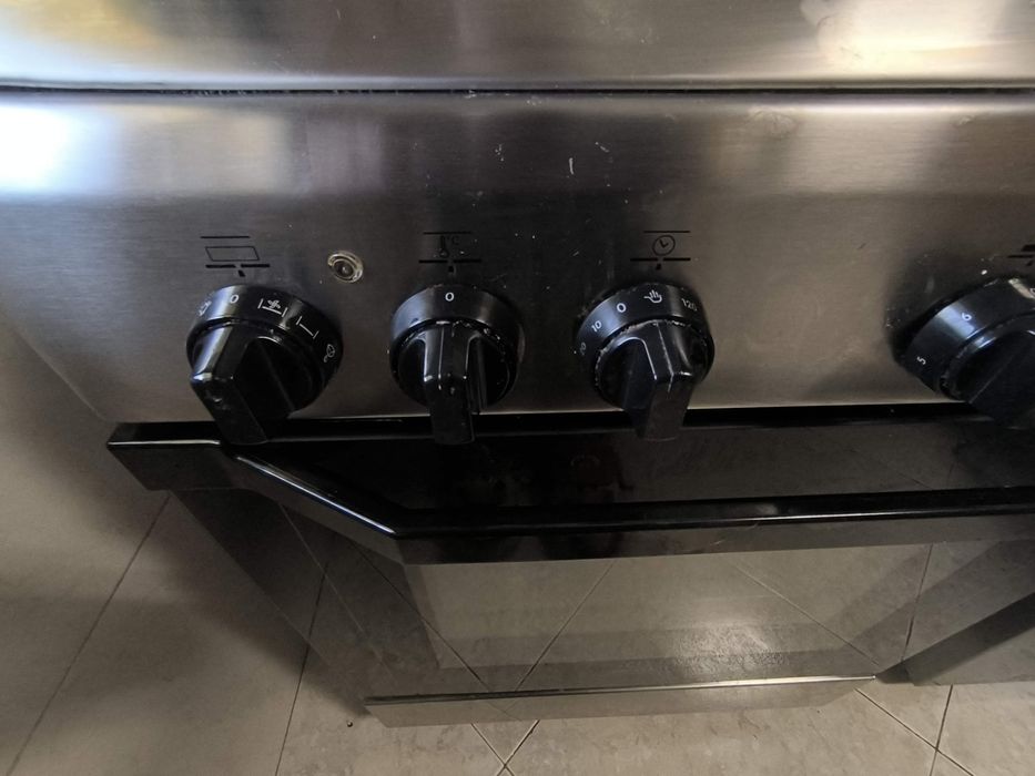 Fogão  INDESIT - Fogão Vitro I6VMH2A(X)/NL