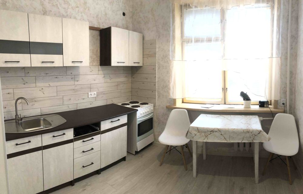 Сдам квартиру метро Южд