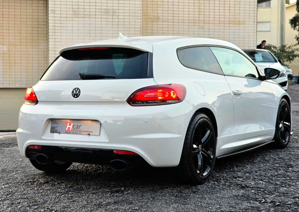 VOLKSWAGEN SCIROCCO R-LINE 2.0TDI 140CV "LOOK R"