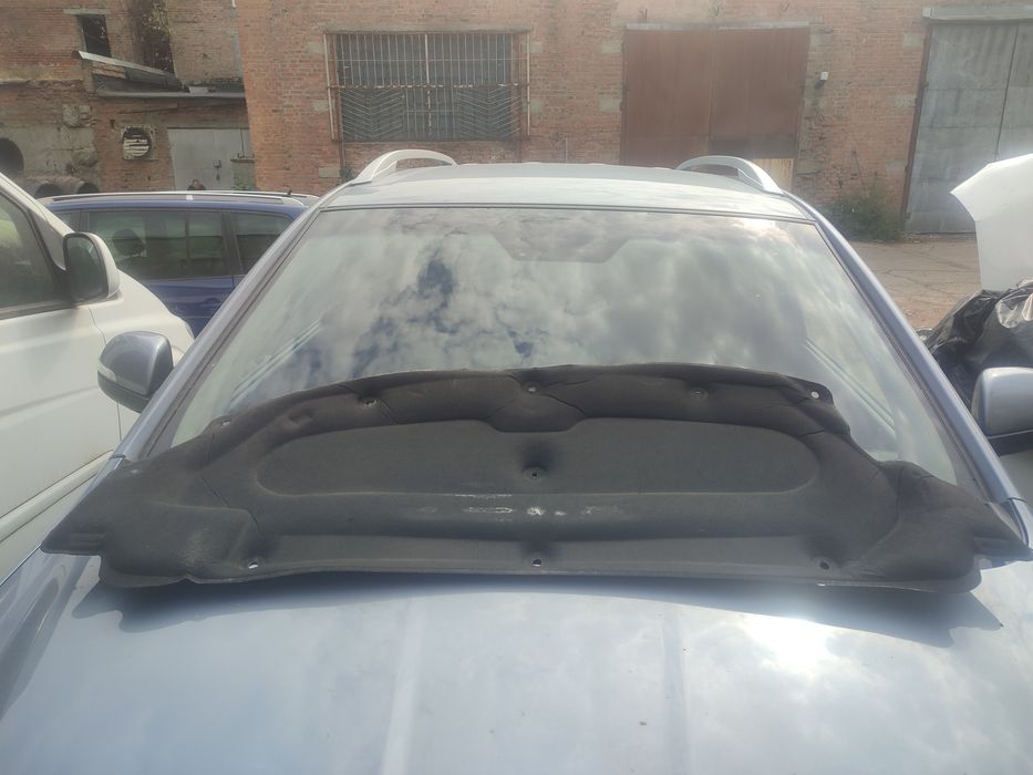 Шумка капота обшивка капота Renault logan 2