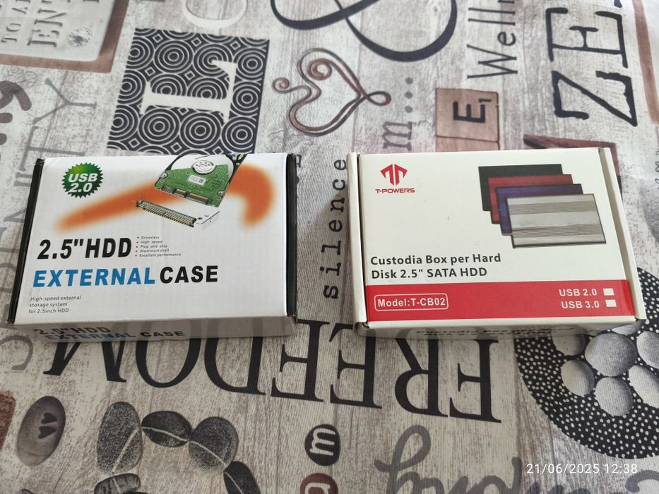 2x External case 2.5"