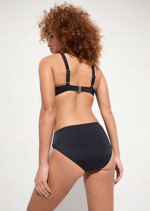 B.P.C bikini czarne trójkątne miseczki z figami r.38