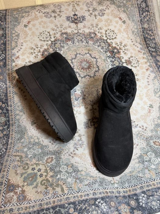 Чоловічі , черевики , уггі  Bershka, оригінал, розмір 43 (27,5 см)