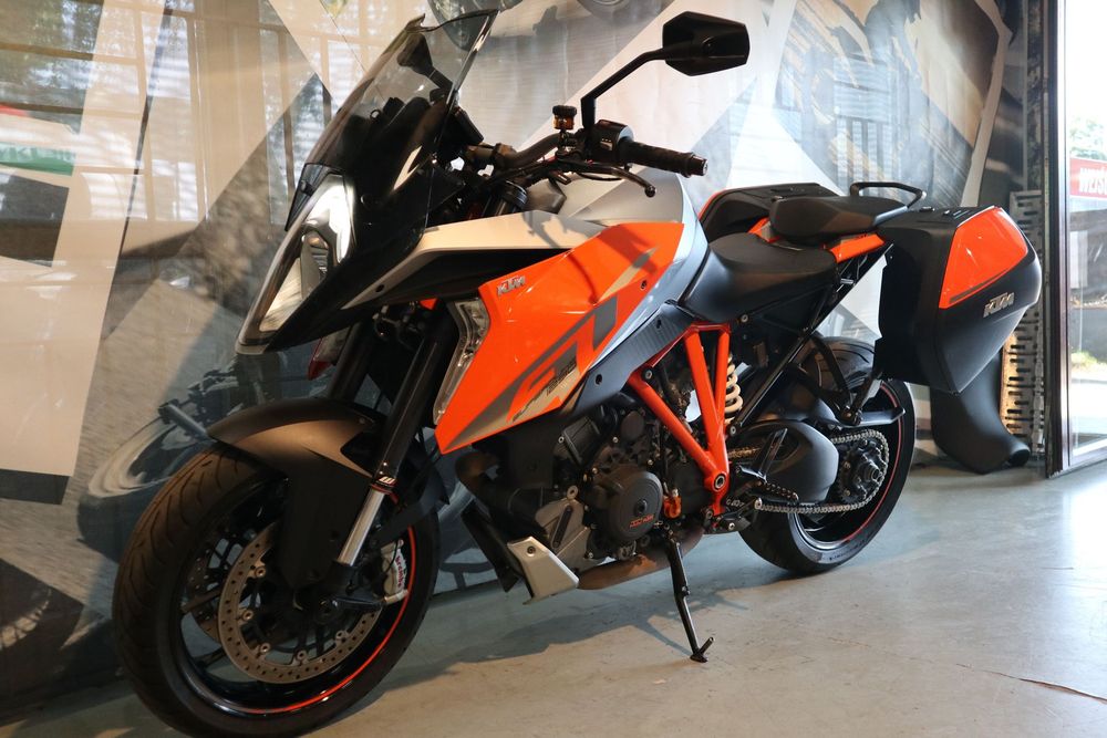 KTM