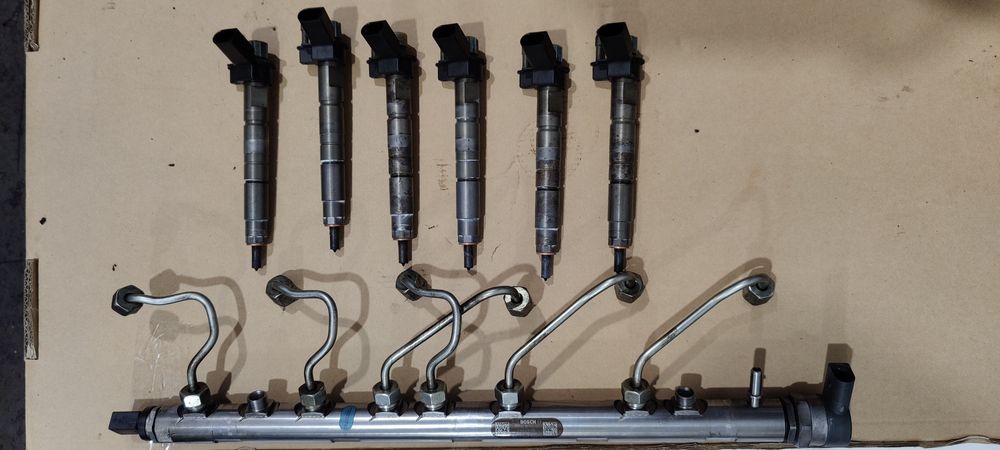 Форсунки bmw X5 F15 N57D30 2017год