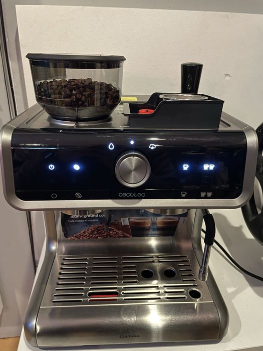 Cecotec Cumbia Power Espresso 20 Barists Cream ekspres do kawy