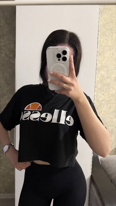 Кроп топ ellesse оригінал