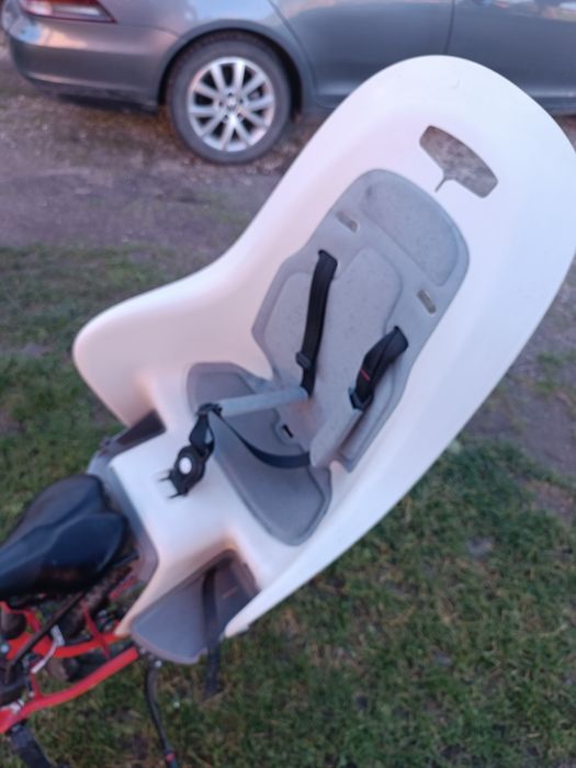 Cadeira bebé para bicicleta usada