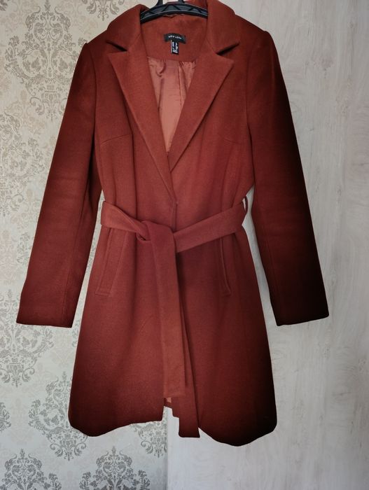 Жіноче демісезонне пальто розмір 46-48