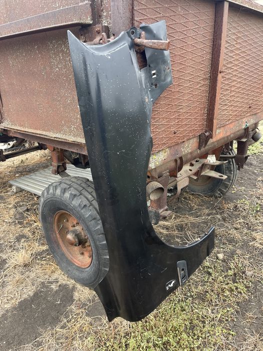 Крило вольво volvo