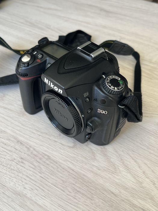 Nikon D 90+объектив Nikor( 50 / 1:1.8D)