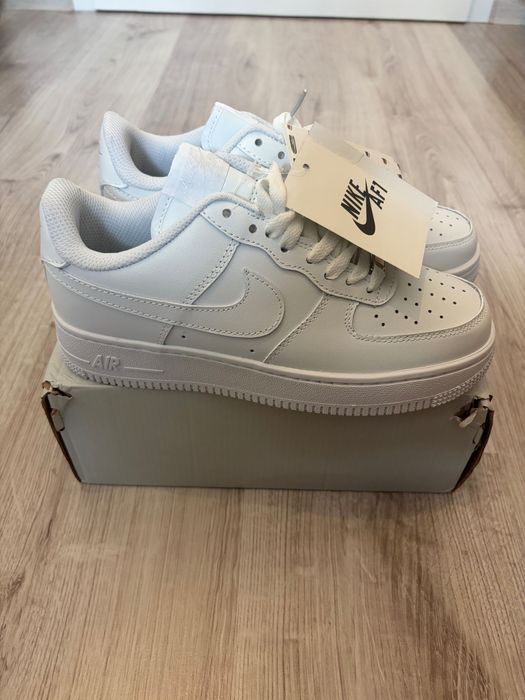 Nike Air Force 1 White Damskie 39 Nowe z Metką