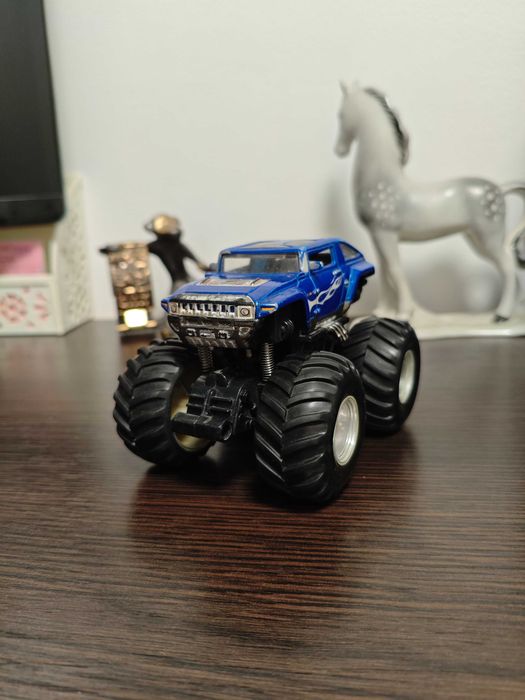 Maisto Hummer HX monster truck машинка синя 1/64