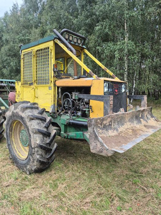 Ciągnik  leśny LKT81 TURBO