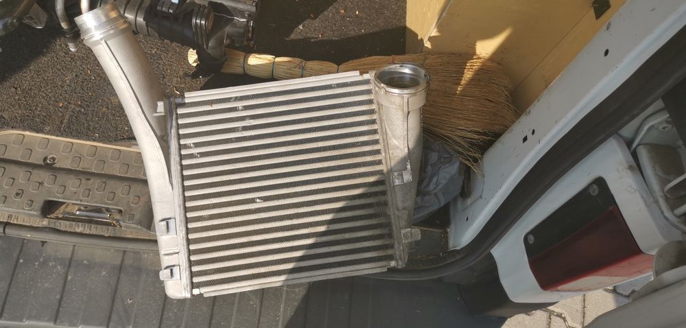 cayenne 958 радиатор интеркулер 7p5145803b,7p5145804b, а 3.6,4.2,4.8