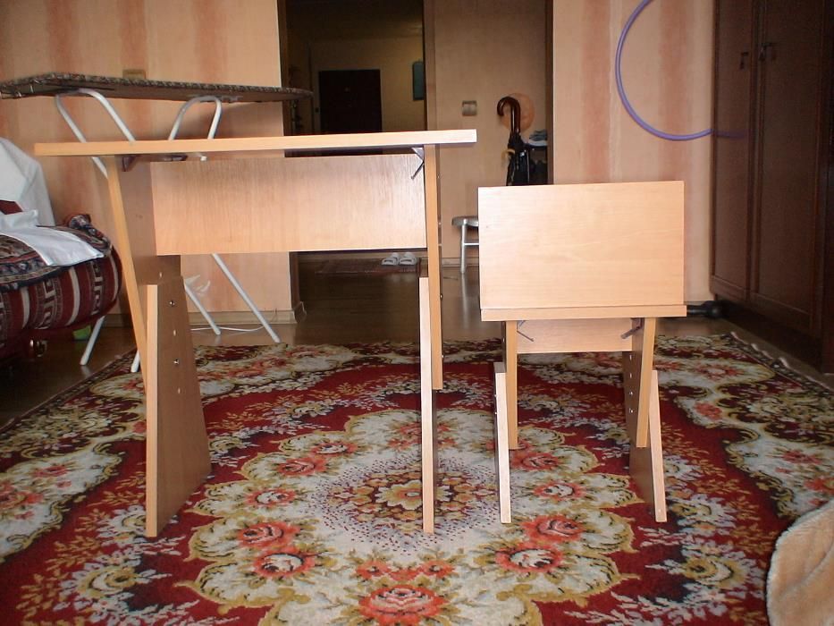 Детский столик-парта и стульчик от 2 до 6 лет