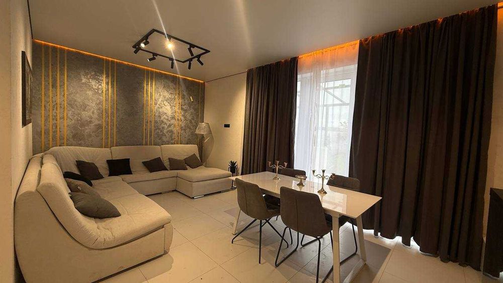 Продам дом на Таирова.